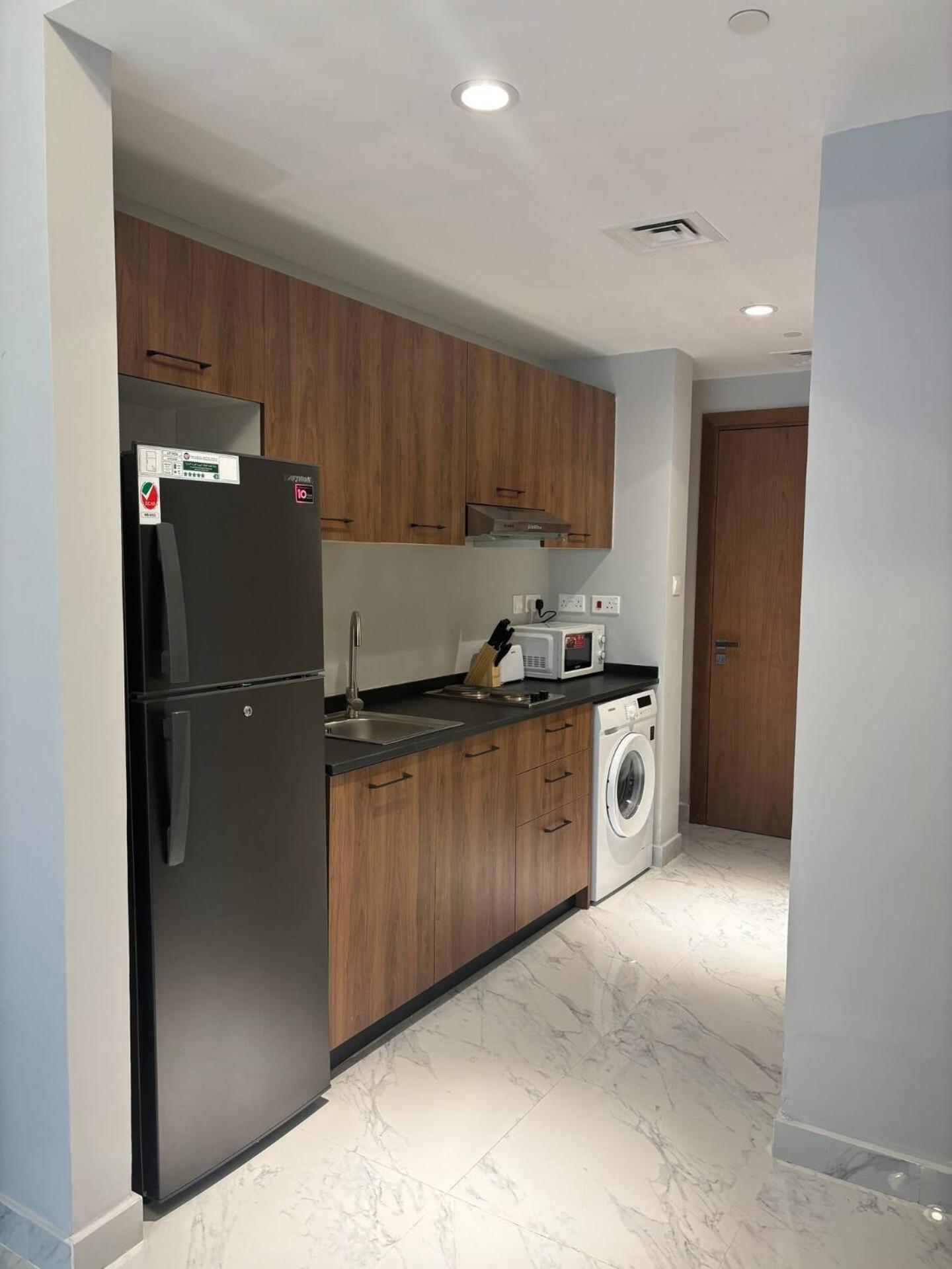 Apartment Dream F1 Airport Pool & Gym Abu Dhabi